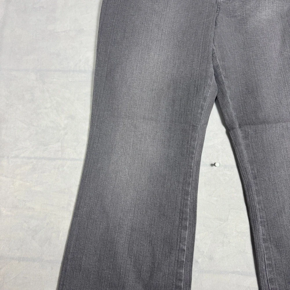 Westport Womens Bootcut Leg Jeans Gray Denim Stretch Zipper Fly 5-Pocket Size 14